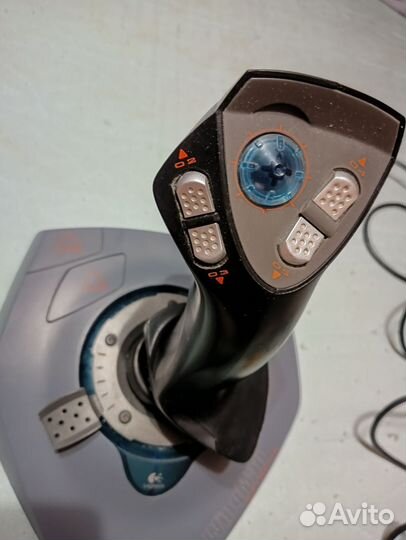 Джойстик logitech