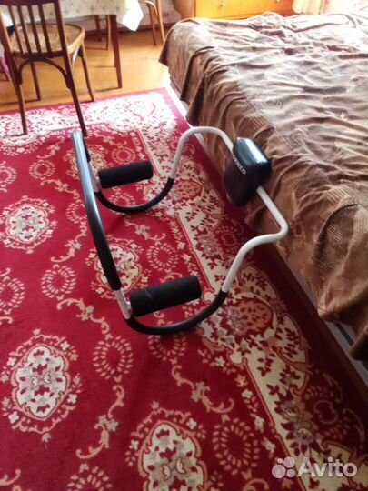 Тренажер для гиперэкстензии