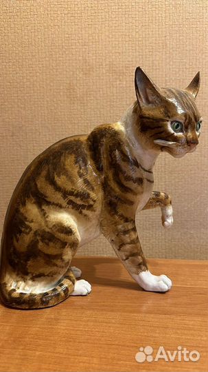 Статуэтка кошка фарфор