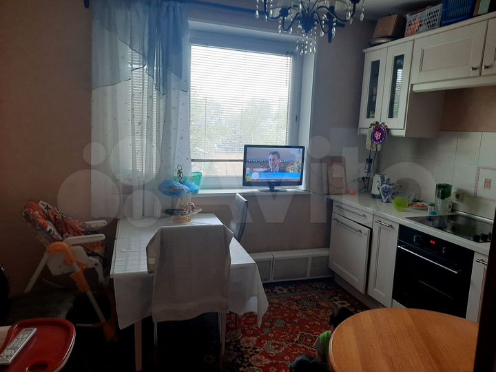 Комната 18 м² в 3-к., 6/17 эт.