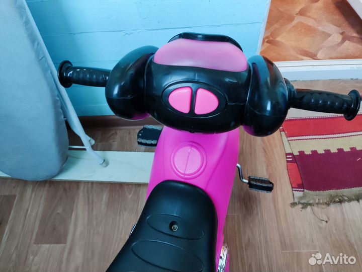 Детский трехколесный велосипед бу