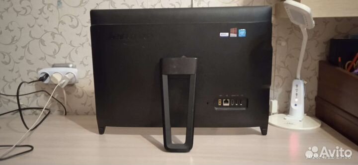 Моноблок Lenovo
