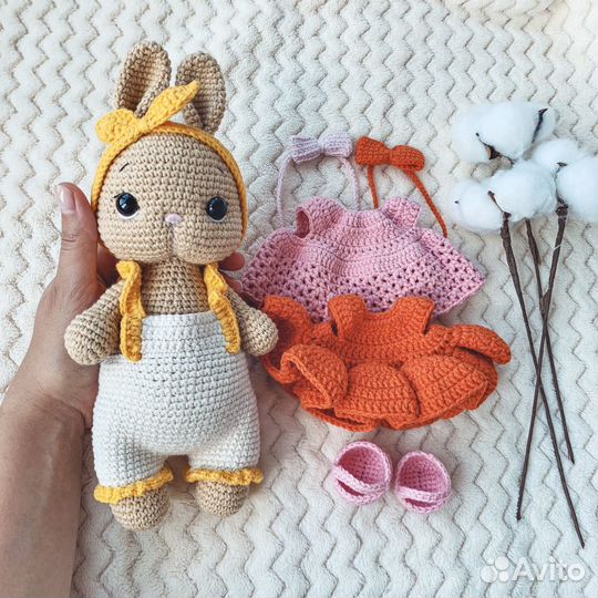 Вязаный зайчик