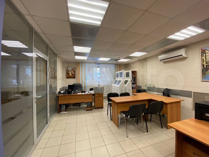 Офис 104 м² с хорошим ремонтом на Маркса 3