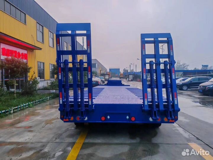 Полуприцеп трал (тяжеловоз) AMUR LYD9401MC, 2023