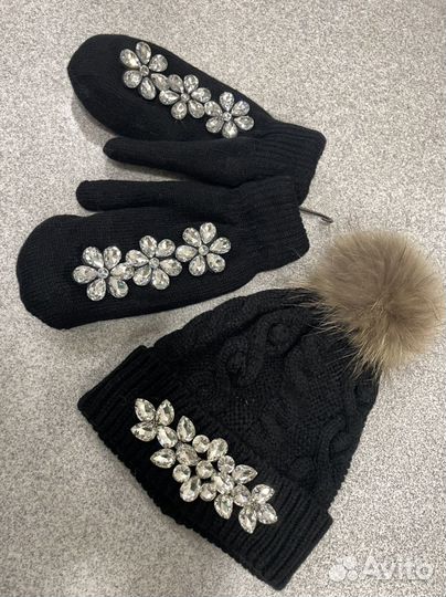 Комплект шапка и варежки