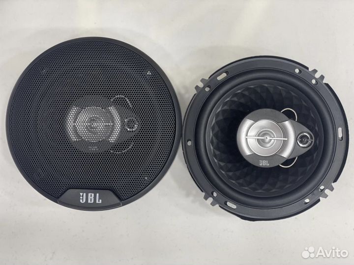 Динамики JBL 16 см 680W