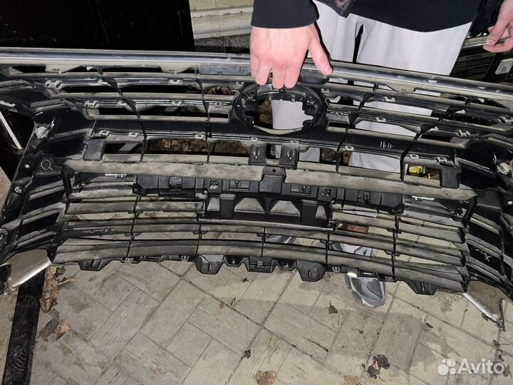 Решетка радиатора lexus lx 570