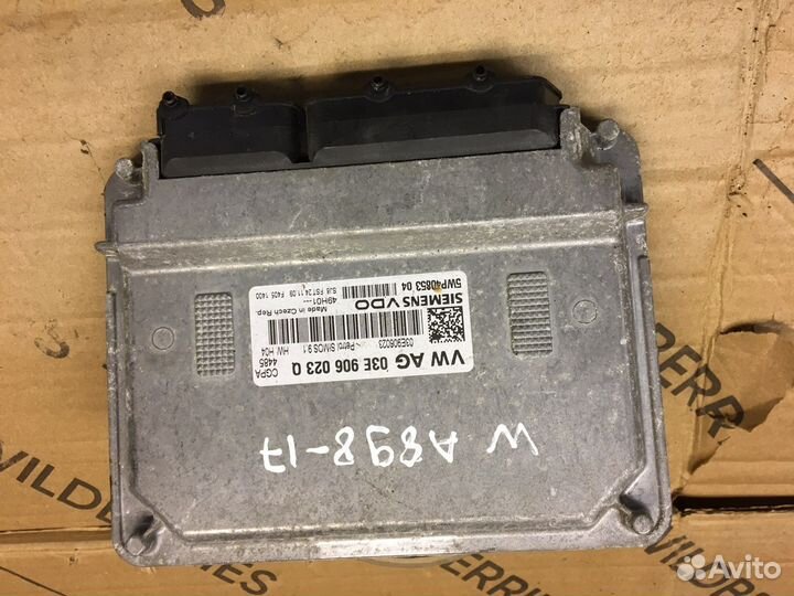 Блок управления двигателем Skoda fabia 2