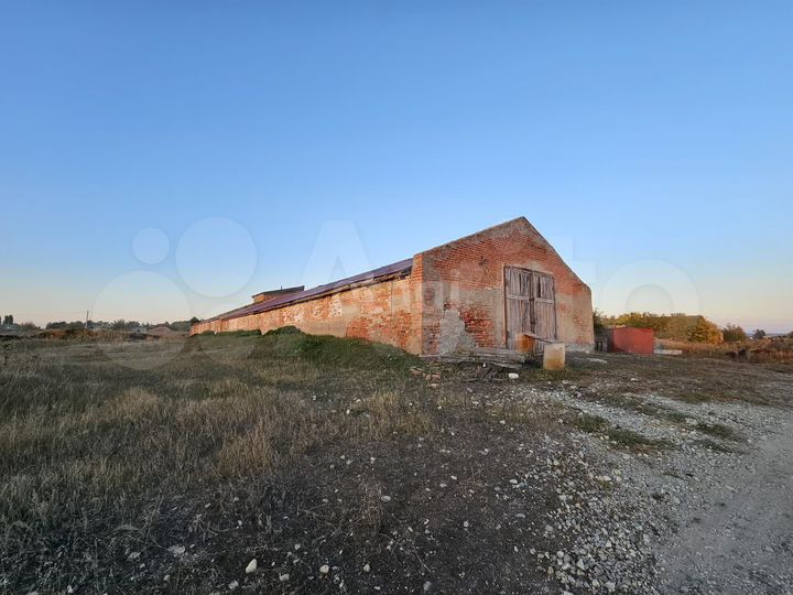 Продам помещение свободного назначения, 684 м²