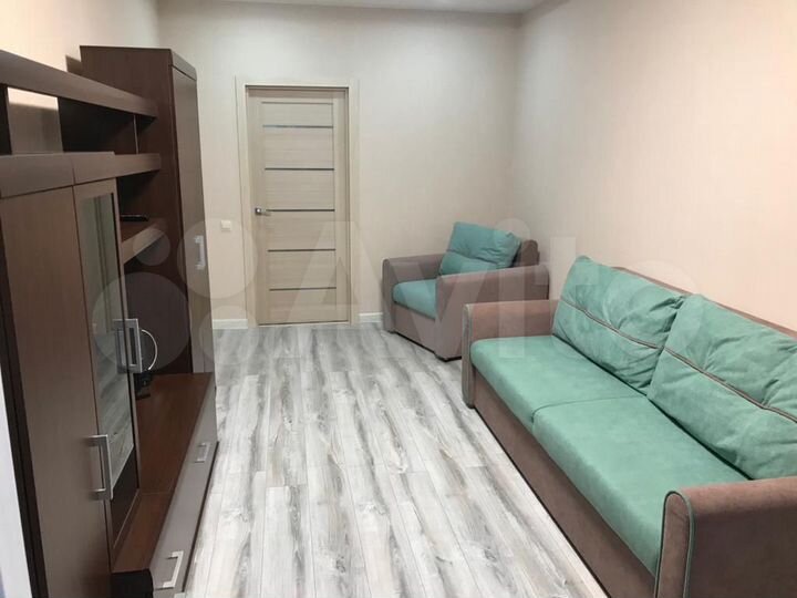 1-к. квартира, 43 м², 2/3 эт.