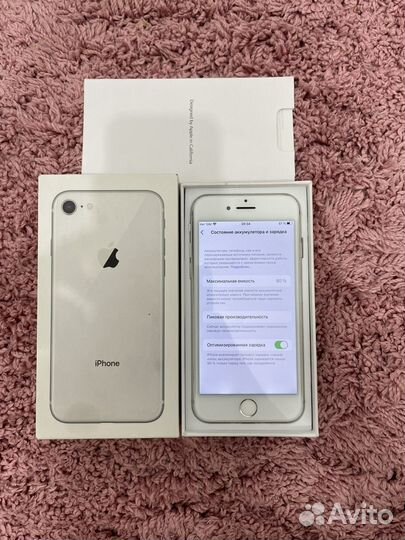 iPhone 8 64 гб