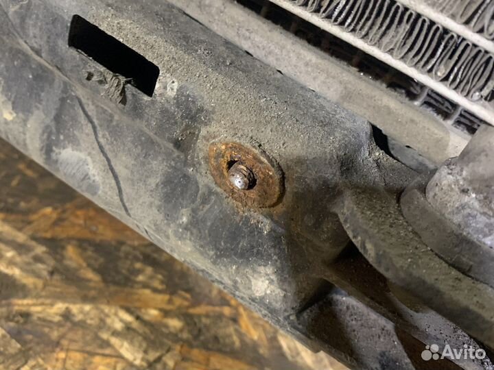 Касета радиаторов Mazda Cx-7 панель передняя