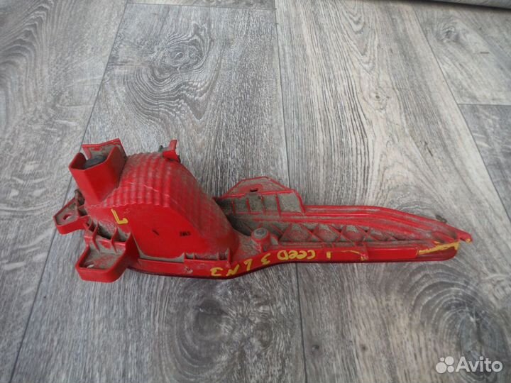 Фонарь противотуманный левый Kia Ceed 3 2019