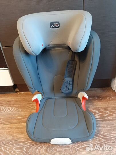 Автокресло детское Britax romer