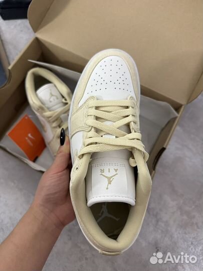 Nike Air Jordan 1LOW