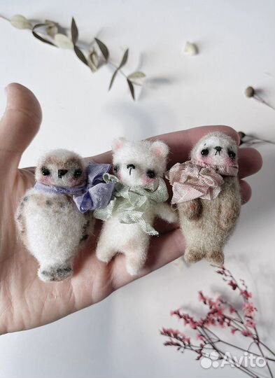 Миниатюрные валяные игрушки из шерсти