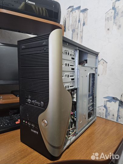 Пк в хорошем состоянии с полным комплектом