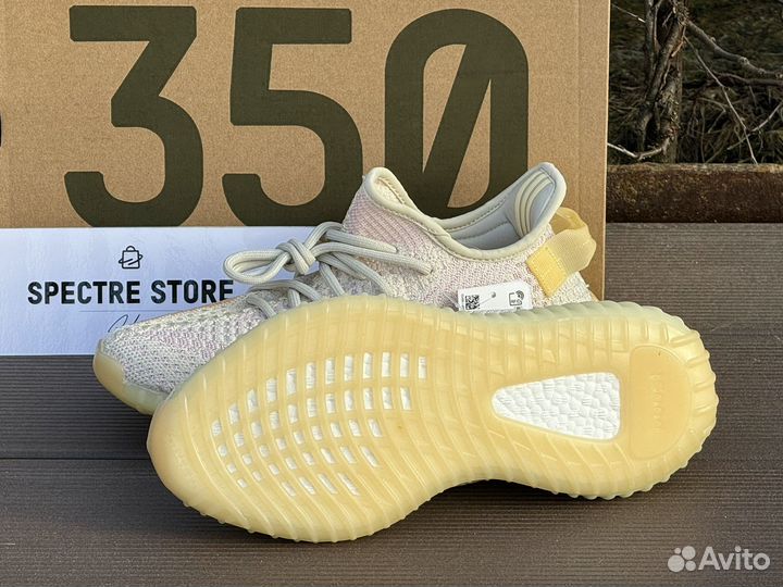 Кроссовки Adidas Yeezy Boost 350 V2 Light