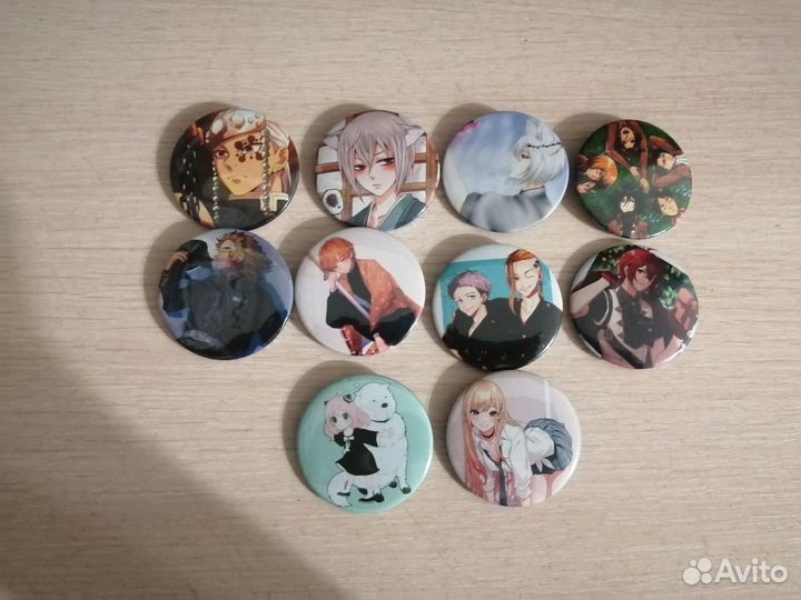 Аниме значки