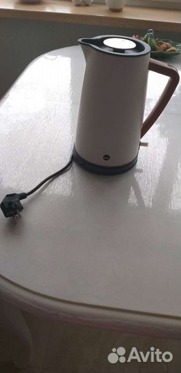 Чайник электрический бу