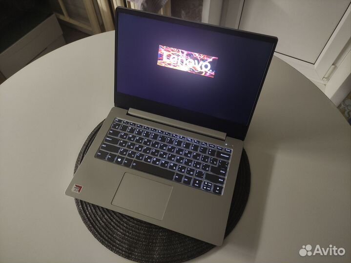 Lenovo 330s-14ast