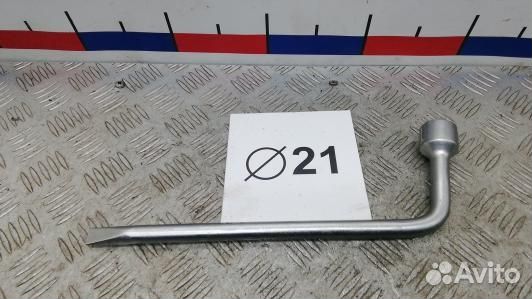 Ключ колесный toyota avensis T25 (4BR01VP01)