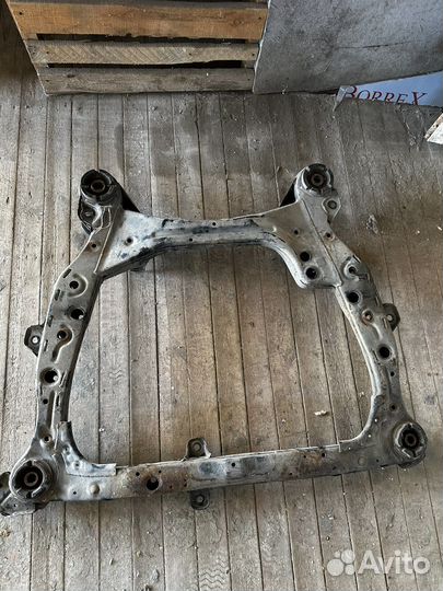 Подрамник toyota Highlander