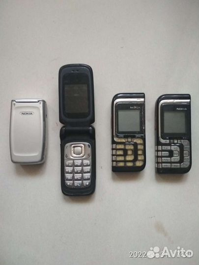 Мобильные телефоны кнопочные б/у