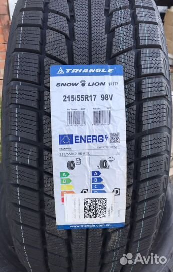 Triangle TR777 215/55 R17 98V