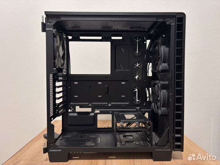 Корпус Corsair 400C