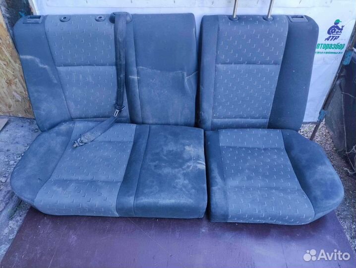 Задние сиденья Skoda Octavia А4