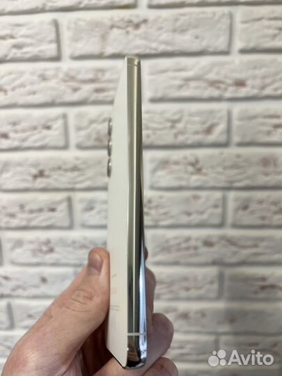 Samsung Galaxy S23+, 8/256 ГБ