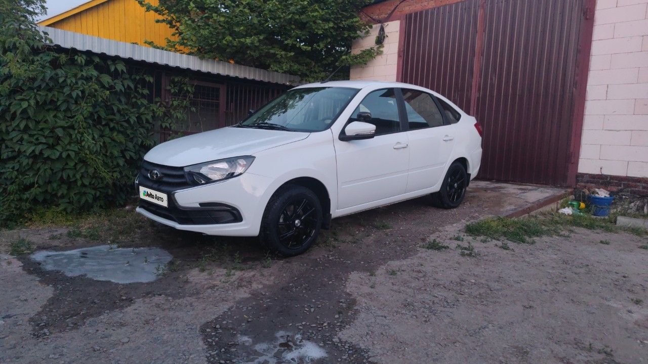 ВАЗ (LADA) Granta: фото владельца