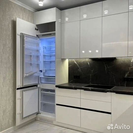 Кухонный гарнитур в стиле минимализм