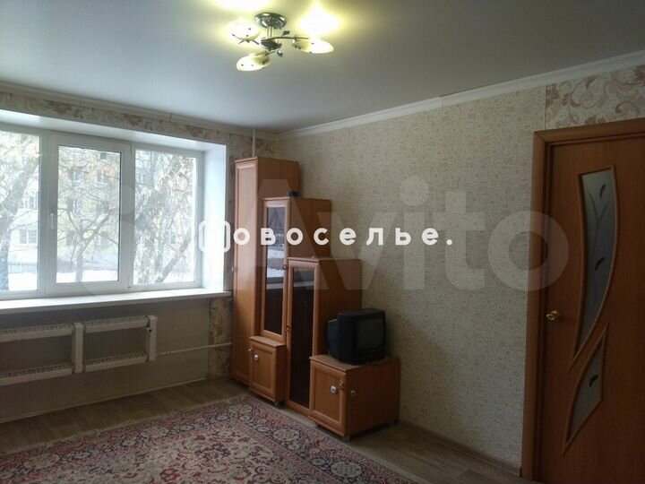 2-к. квартира, 37 м², 2/5 эт.