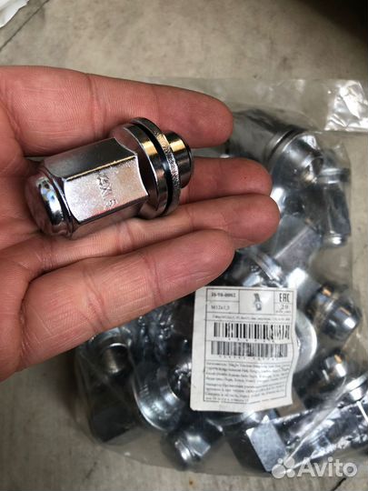 Болты, Гайки, Центровочные кольца, Соски (Хром)