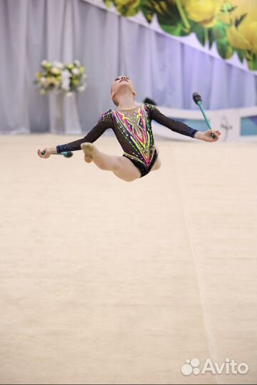 Купальник для соревнований по гимнастике