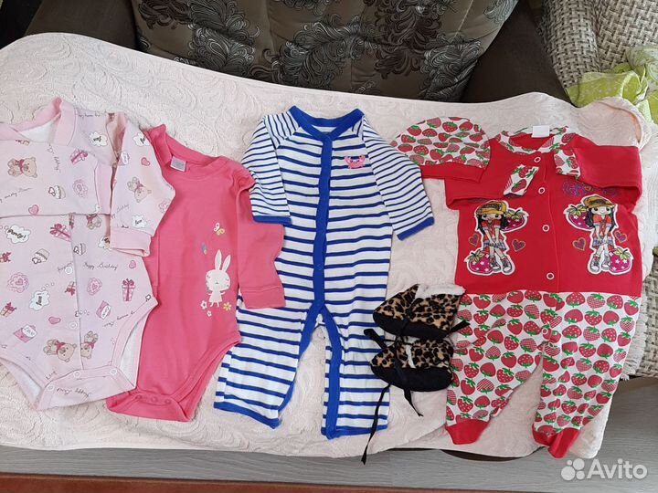 Вещи пакетом.Очень много вещей,не могу выложить