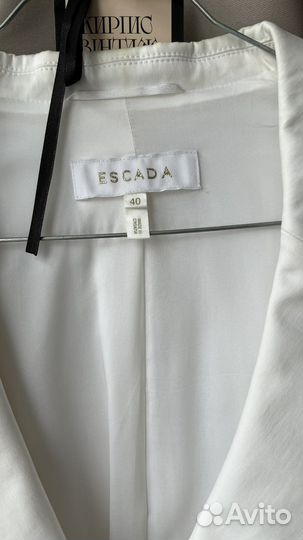 Пиджак жакет женский escada