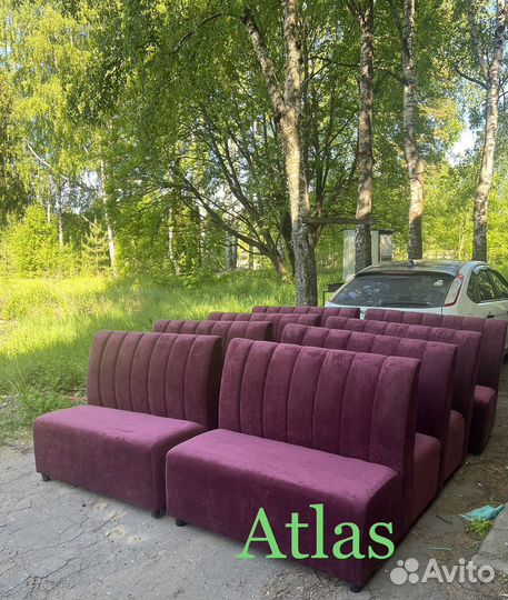 Диван для кафе