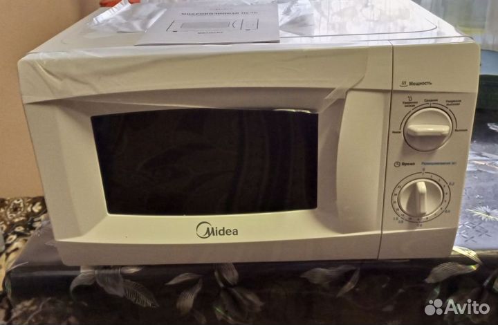Микроволновая печь Midea