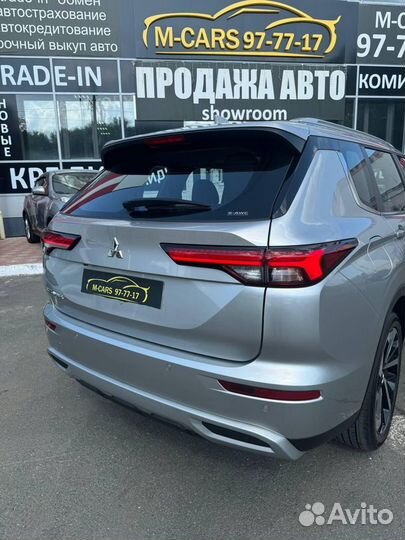 Mitsubishi Outlander 2.5 CVT, 2023, 45 км