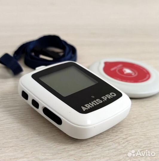 Система вызова. Кнопка вызова персонала и часы