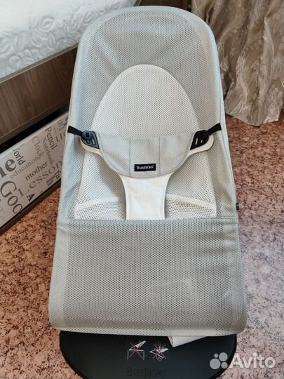 Шезлонг babybjorn