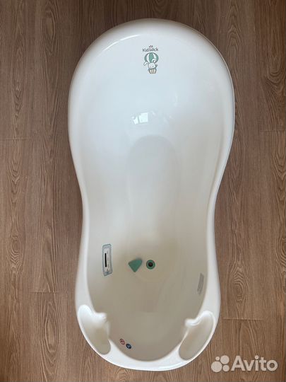 Ванночка для купания с горкой и термометром