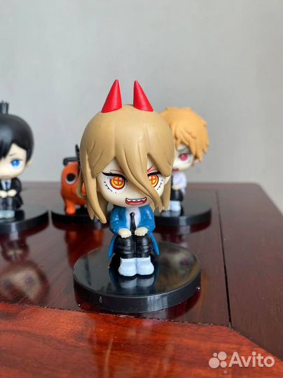 Фигурки «Человек-Бензопила» Сидячие