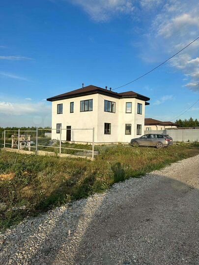 Дом 206,5 м² на участке 10,6 сот.