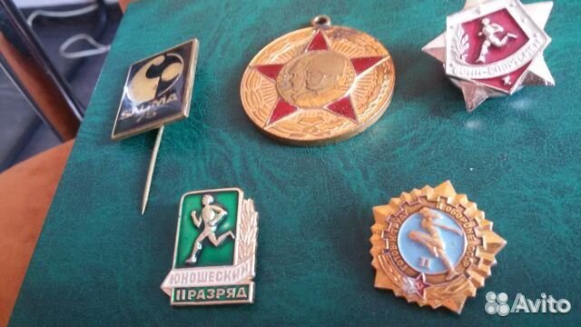 Наборы значков