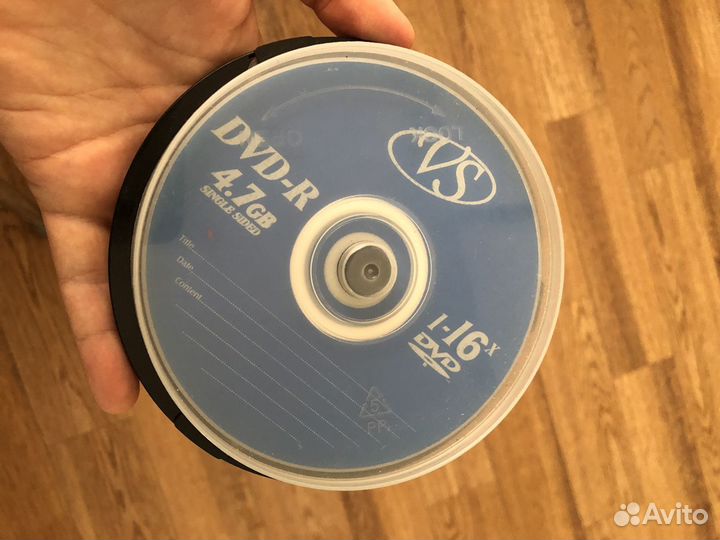 Диски VS DVD-R 4.7GB (7 штук+1)